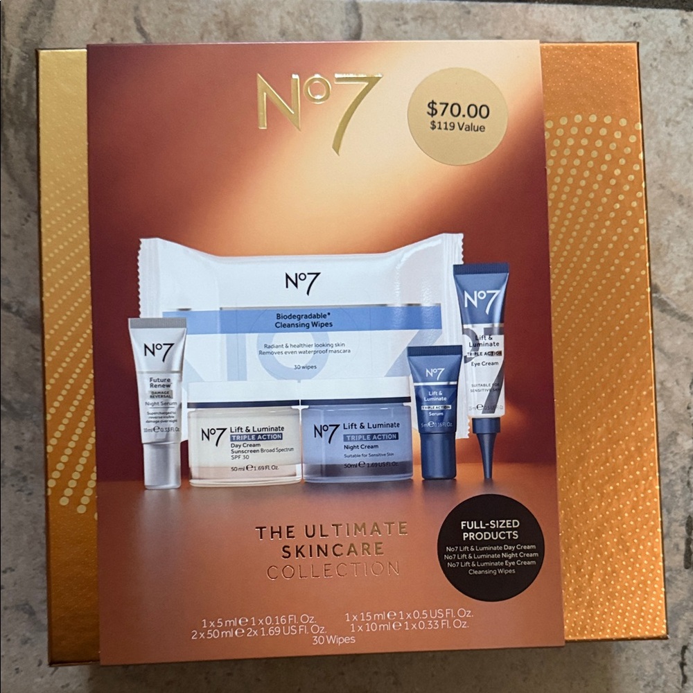 No7 Skincare Essentials Set - Gold and White